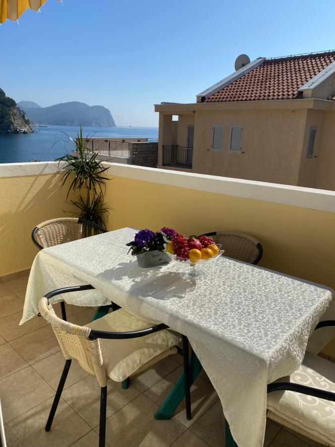 Miomir Perazic Apartments Petrovac Exteriör bild