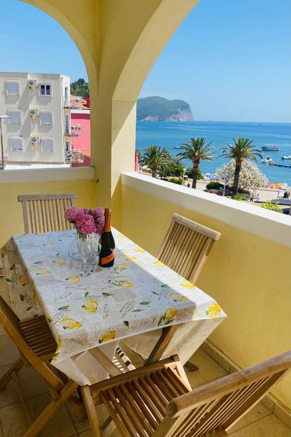 Miomir Perazic Apartments Petrovac Exteriör bild